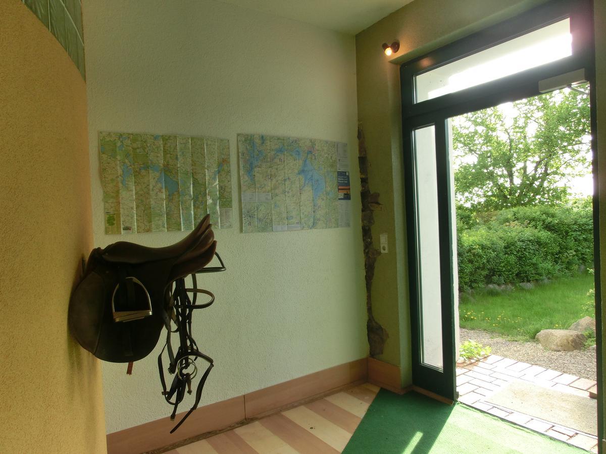 Domane Neu Gaarz Hostel Buitenkant foto